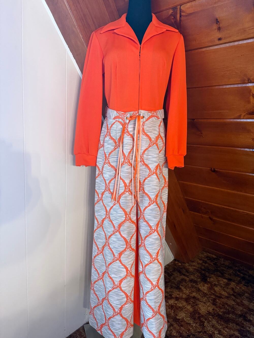 Vintage 60s 70s Orange Geometric Patterned Poly Trompe-l'oeil Maxi Dress sz M